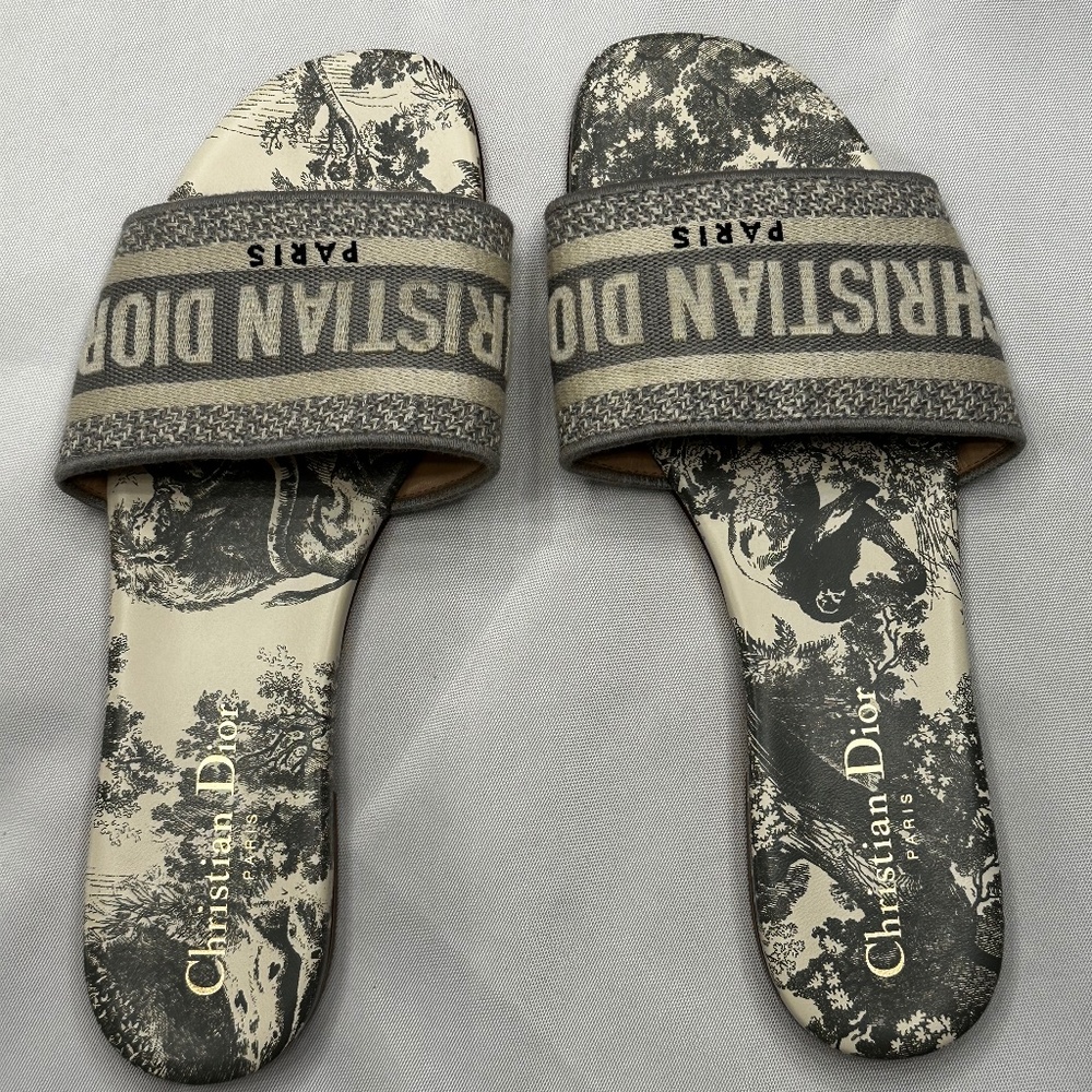 Christian Dior Dway Slides In Size 37